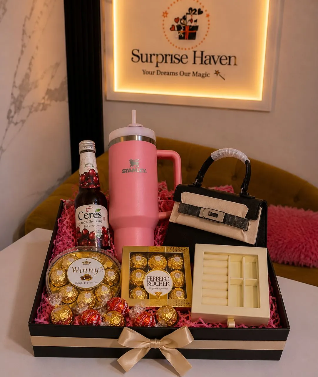 The Everyday Luxe